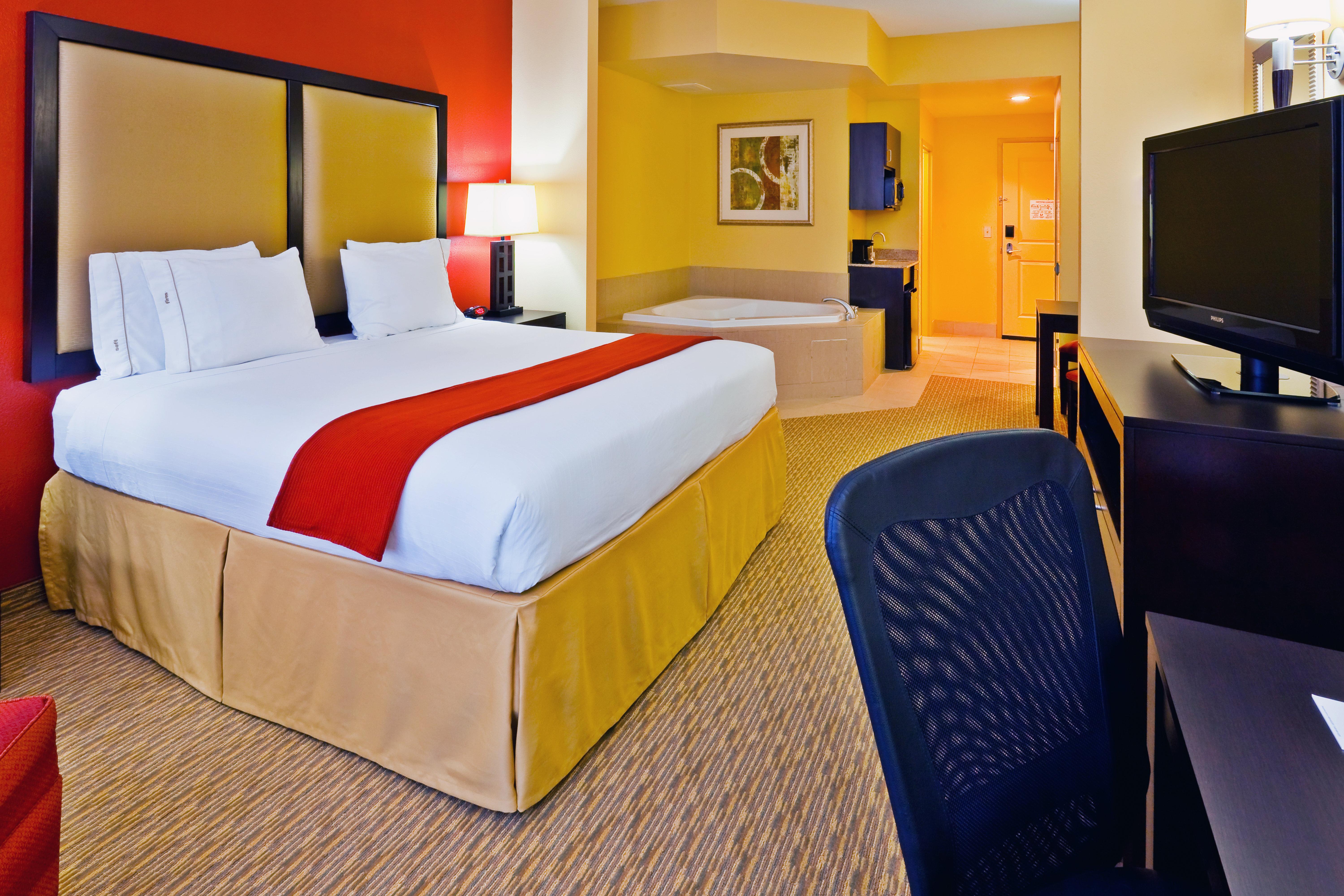 Holiday Inn Express Nashville-Opryland By Ihg Exterior photo