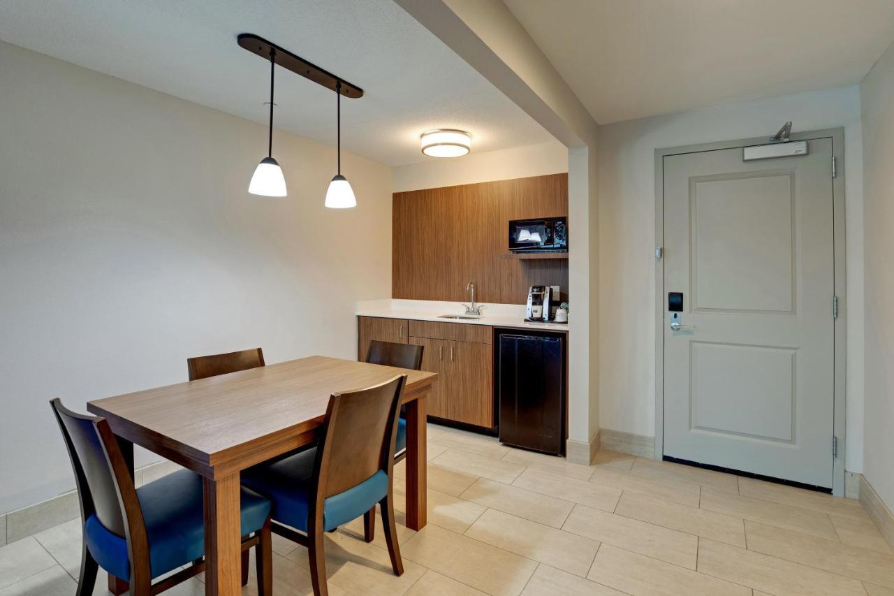 Holiday Inn Express Nashville-Opryland By Ihg Exterior photo