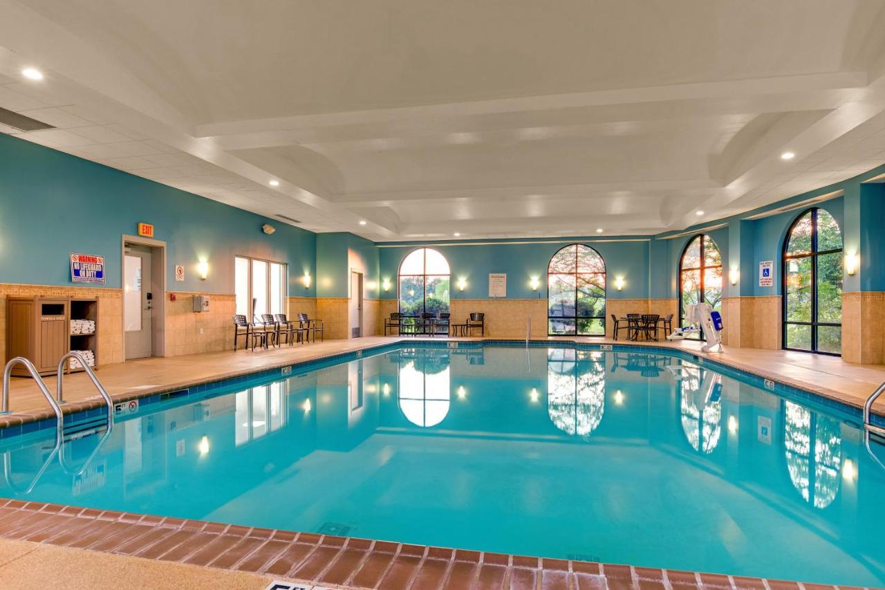 Holiday Inn Express Nashville-Opryland By Ihg Exterior photo